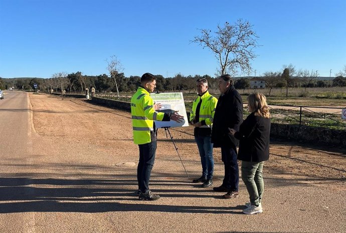Presentación del proyecto para intervenir en la JA-7103