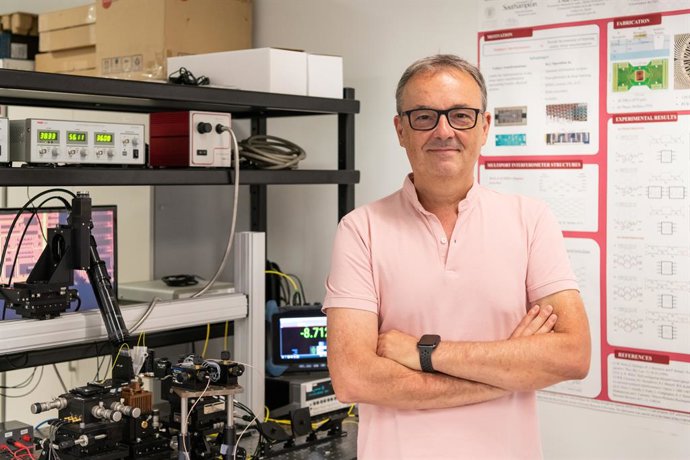 Archivo - Arxue - El catedràtic de la Universitat Politècnica de València i investigador de l'Institut de Telecomunicació i Aplicacions Multimèdia (ITEAM) José Capmany