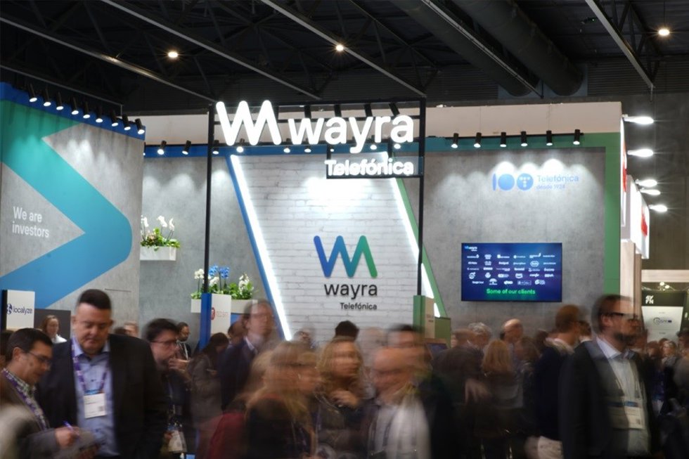 Estand de Wayra en un congreso.