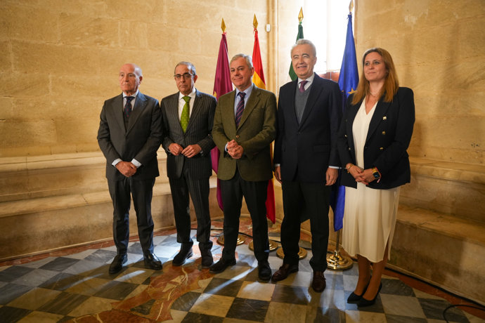 Firmantes del protocolo de intenciones para la conmemoración del centenario de la Generación del 27