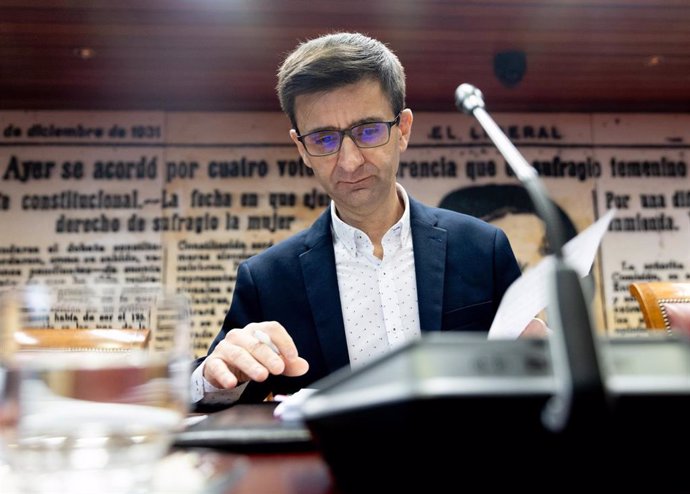 El Presidente del Consejo de Administración de la Corporación RTVE, José Pablo López, comparece en el Senado, a 6 de febrero de 2025, en Madrid (España). José Pablo López comparece por primera vez desde que fuera elegido Presidente del Consejo de Administ