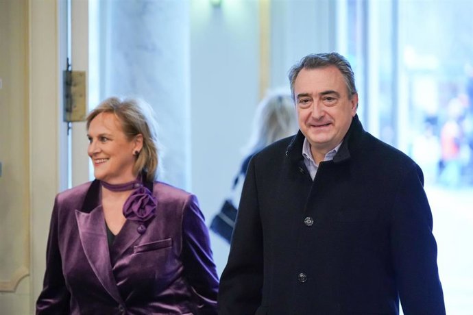 El portavoz del PNV en el Congreso, Aitor Esteban, durante la gala de los Premios Sabino Arana 2024, en el Teatro Arriaga, a 26 de enero de 2025, en Bilbao, Bizkaia