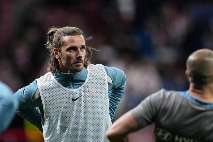 El jugador del Atlético de Madrid Antoine Griezmann, en un calentamiento. 