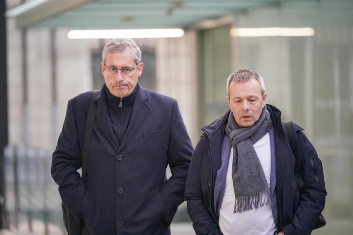 Markel Olano (i) ha dejado la puerta abierta a entrar en la nueva Ejecutiva del PNV