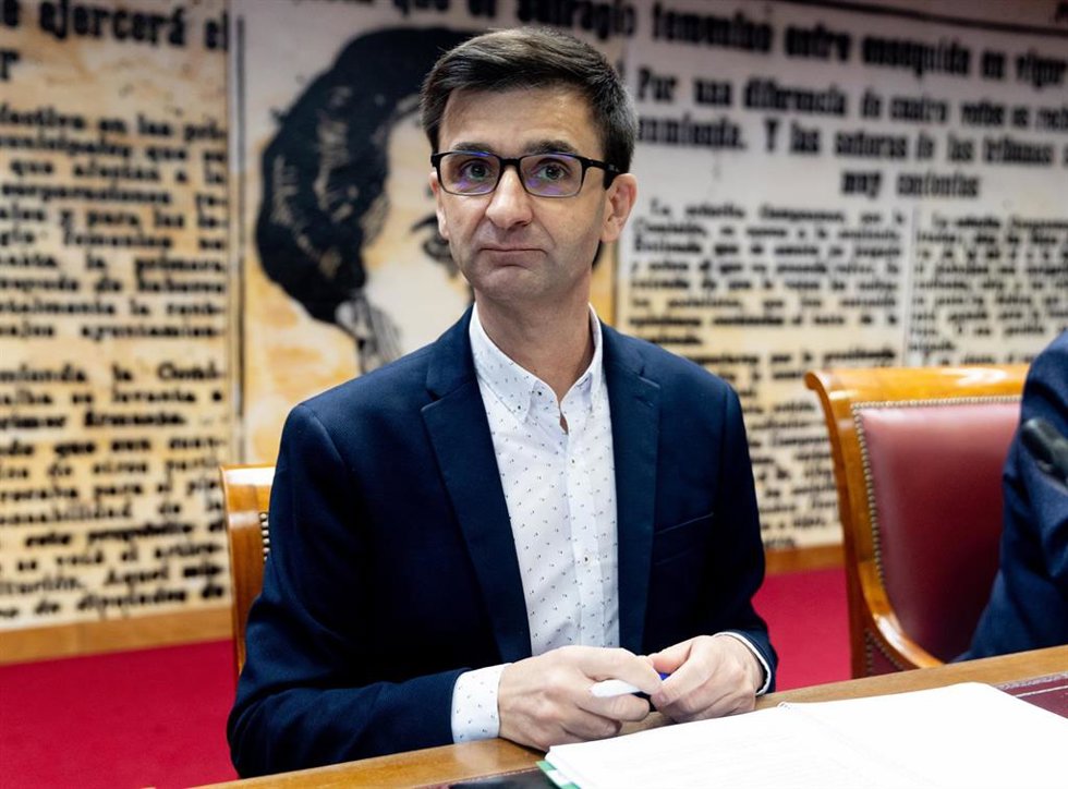 El Presidente del Consejo de Administración de la Corporación RTVE, José Pablo López, comparece en el Senado, a 6 de febrero de 2025, en Madrid (España). José Pablo López comparece por primera vez desde que fuera elegido Presidente del Consejo de Admini