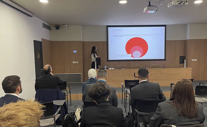 La profesora del máster de Data Science de UIC Barcelona, Tetiana Klymchuk, ha impartido una conferencia durante el ICAST 2025