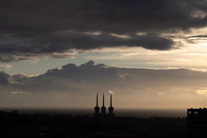 Archivo - Les torres de les Tres Xemeneies de Sant Adrià del Besòs 