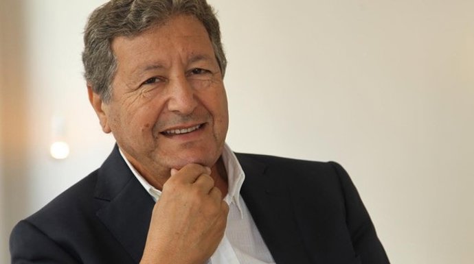 EL académico, politólogo y escritor francés Sami Naïr.