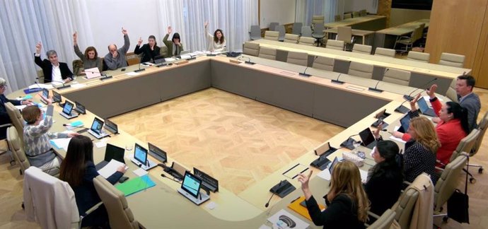 Reunión de la Comisión de Educación y Universidades del Parlament