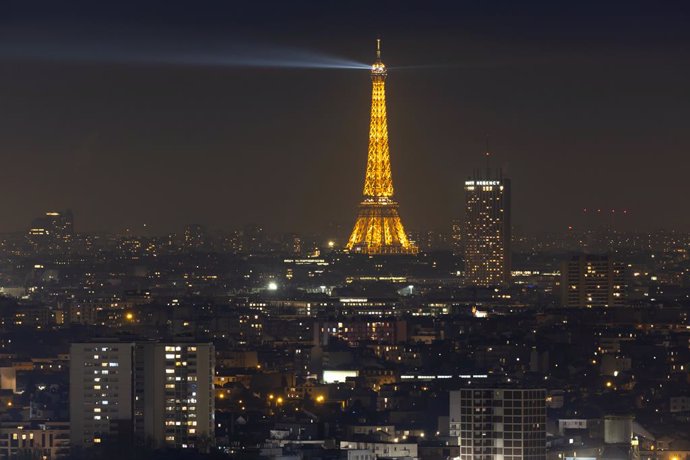 Imagen de archivo de la Torre Eiffel, en la capital francesa, París