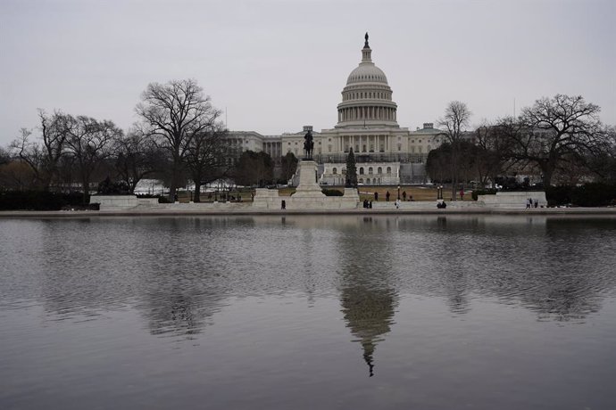 Archivo - January 6, 2022, Washington, District of Columbia, United States: The January 6, 2022, Vigil for Democracy and voter registration event near the U.S. Capitol commemorating the insurrection of January 6, 2021.