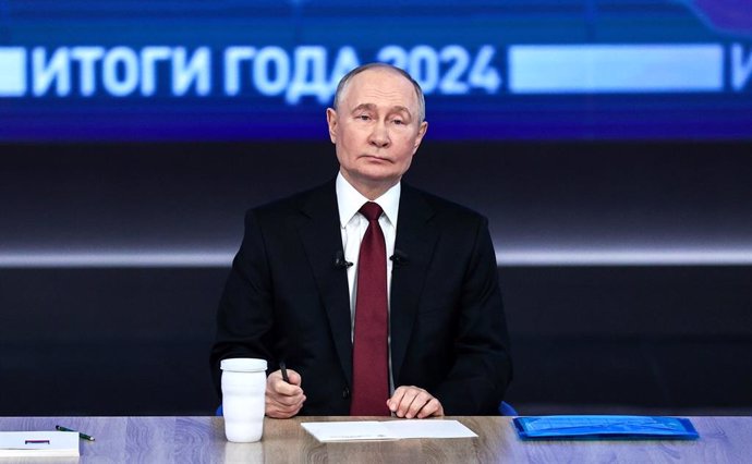 Archivo - HANDOUT - 19 December 2024, Russia, Moscow: Russian President Vladimir Putin holds his annual end-of-year press conference. Putin has apologized to Azerbaijani President Ilham Aliyev following the crash of an Azerbaijan Airlines plane in Kazakhs