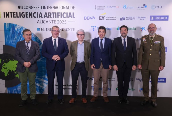 Mazón advoca per usar la IA para "alertes primerenques" i "seguretat" en conques hidrogràfiques.