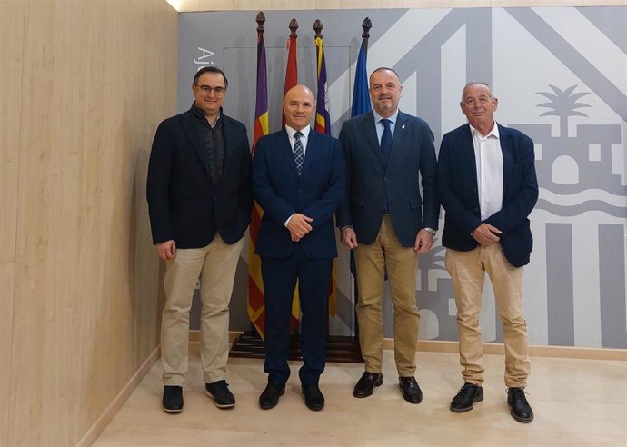 Cort presenta la nueva web y app de la EMT Palma