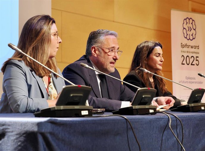 El presidente de las Cortes de Castilla y León, Carlos Pollán, en la jornada sobre epilepsia de este viernes.