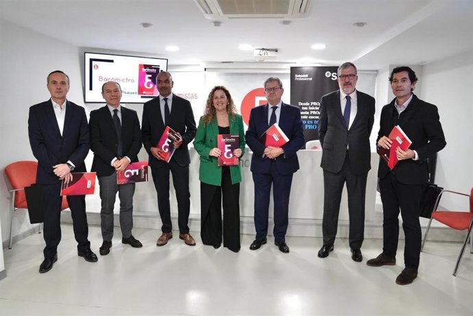 Presentación del Barómetro número 36 del Colegio de Economistas de la Región