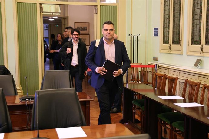 Archivo - El director general de IB3, Albert Salas.