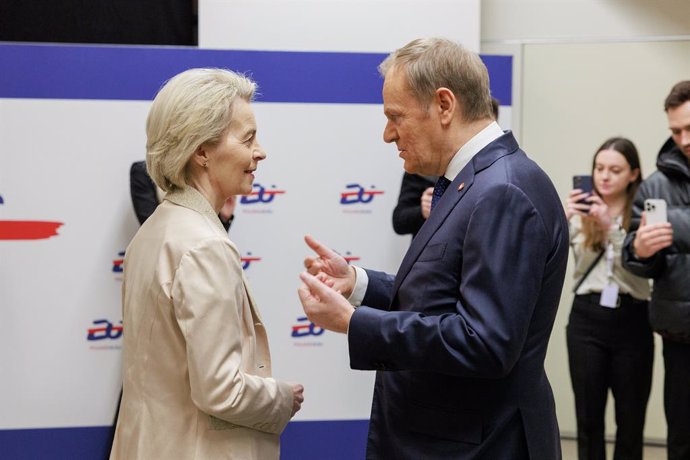 Reunión entre el primer ministro de Polonia, Donald Tusk, y la presidenta de la Comisión Europea, Ursula Von der Leyen