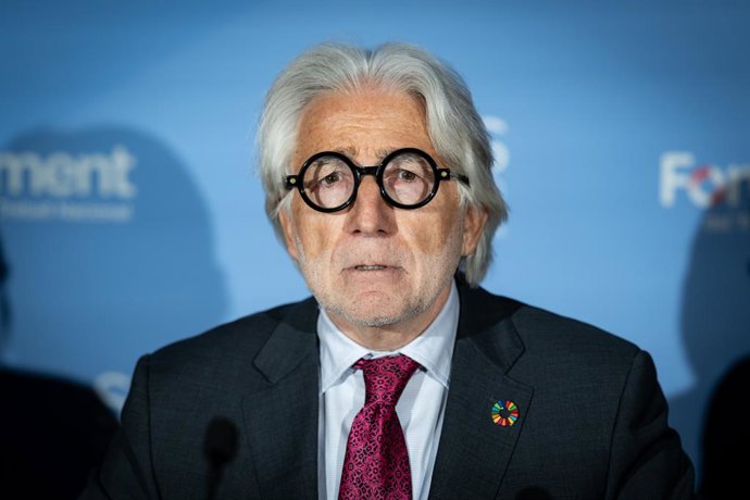 Archivo - El Presidente de Foment del Treball Nacional y vicepresidente de la CEOE, Josep Sánchez Llibre, durante una rueda de prensa para presentar la inauguración de la nueva sede en Madrid de la Sociedad Barcelonesa de Estudios Económicos y Sociales de