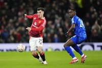 El Manchester United remonta 'in extremis' al Leicester para acceder a los octavos de la FA Cup