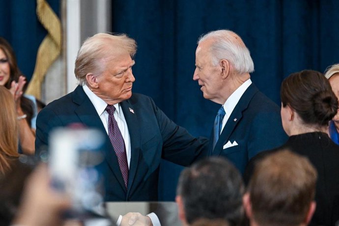 El presidente de Estados Unidos, Donald Trump, y el exmandatario, Joe Biden