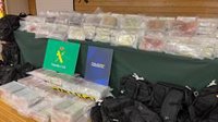 Pasan a disposición judicial los cinco detenidos, dos gallegos, por el alijo de 486 kilos de cocaína en Asturias