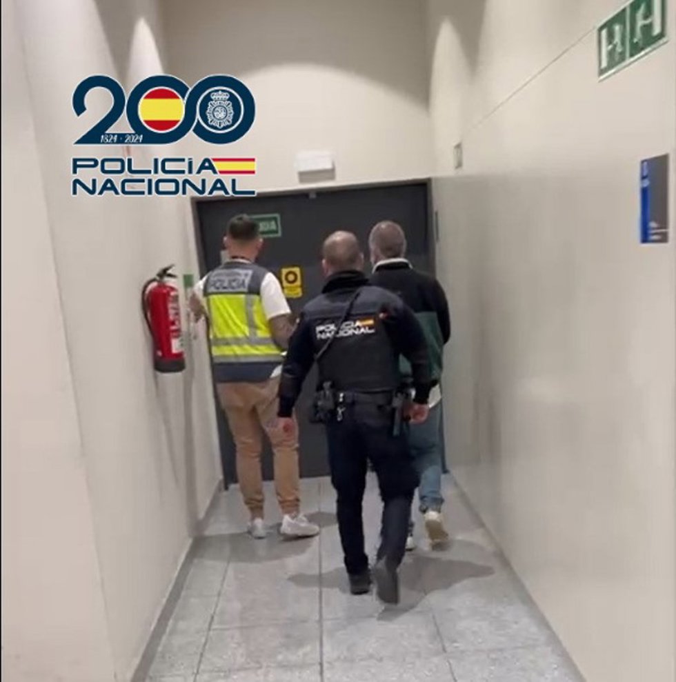 Detenido en el Aeropuerto de Alicante un fugitivo buscado por la justicia turca por delitos de tráfico de drogas