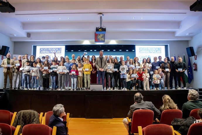 Diputación de Córdoba acoge los premios del Circuito provincial de carreras populares