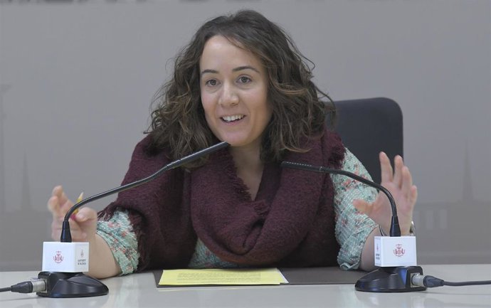 Archivo - La portavoz adjunta de Compromís y extitular de Cultura en el Ayuntamiento de València, Gloria Tello, en imagen de archivo