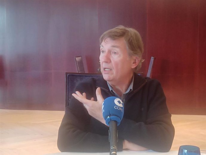 El exdirector general de Prevención, Extinción de Incendios y Salvamento de la Generalitat de Catalunya Joan Delort, en una entrevista en Cope Catalunya