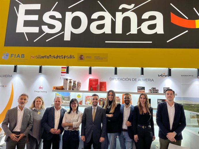 Almería.-Diputación.-La marca 'Sabores Almería' despliega su potencial para consolidar el mercado francés en Sirha 2025