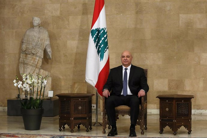 09 January 2025, Lebanon, Baabda: Lebanon's newly-elected President Joseph Aoun poses for a picture at the Presidential Palace in Baabda, south east Beirut. Lebanon has been without a president since Michel Aoun left office in October 2022. Photo: Marwan 