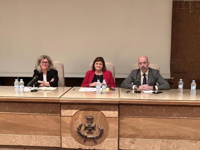 Presentación de la nueva directora del Instituto de Ciencias de la Salud de Castilla-La Mancha.