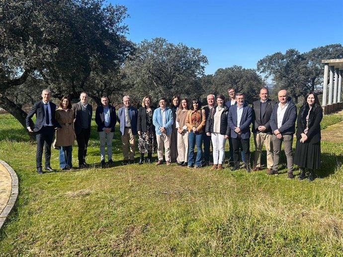 Foto de familia del I Encuentro de Directores Generales Autonómicos de Medio Ambiente.