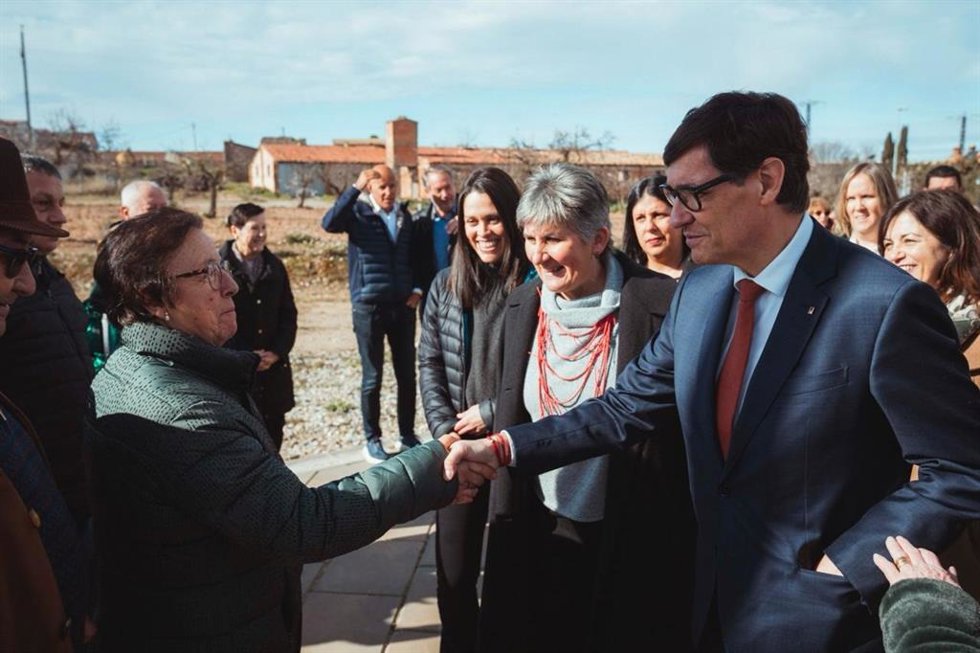 El presidente de la Generalitat de Catalunya, Salvador Illa, ha inaugurado el Espai comunitari La Bassa
