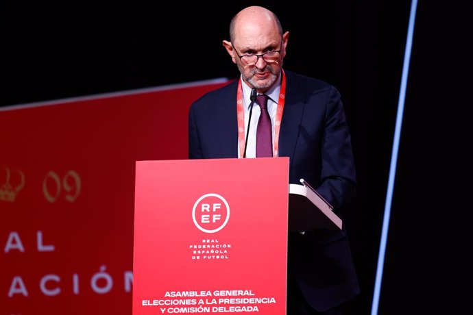 Archivo - Rafael Louzan, President of the Royal Spanish Football Federation, attends the General Assembly for the elections to the Presidency and the Delegated Commission of the RFEF at Ciudad del Futbol on December 16, 2024, in Las Rozas, Madrid, Spain.