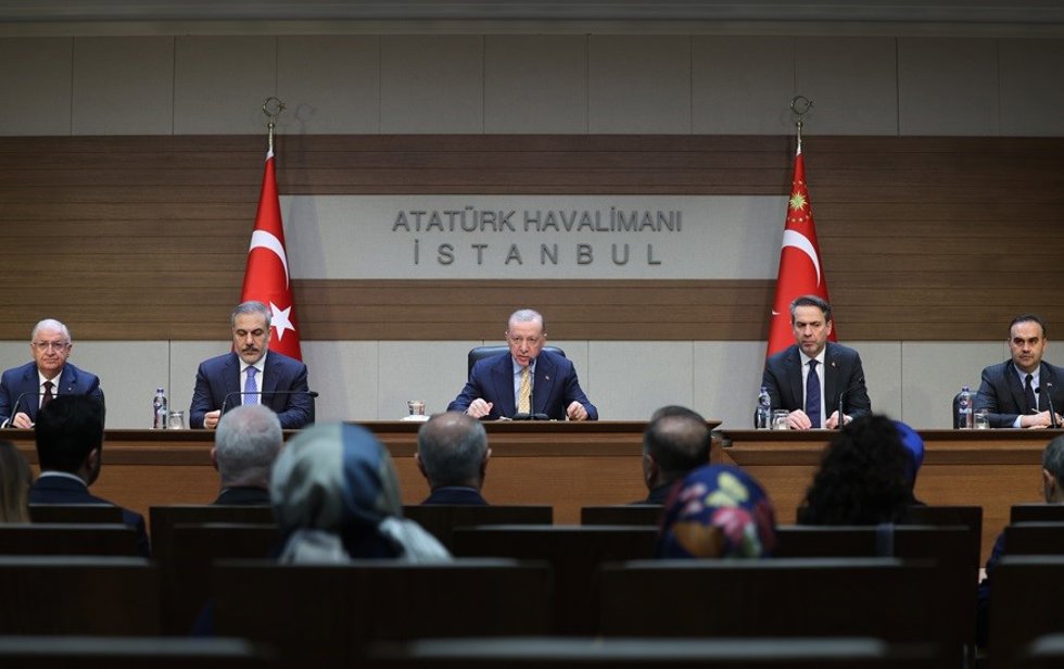 El presidente de Turquía, Recep Tayyip Erdogan, en una rueda de prensa en el Aeropuerto de Ataturk, en Estambul