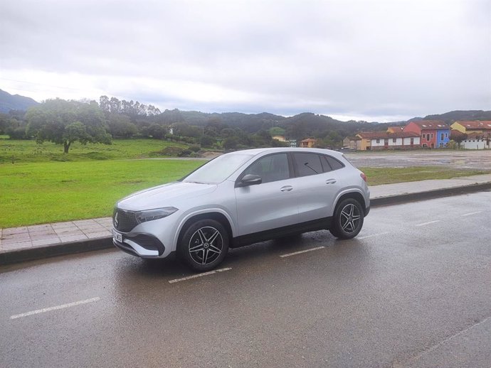 Archivo - Coche eléctrico