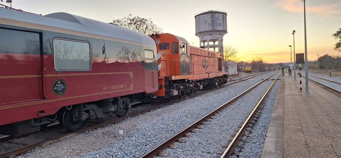 El Tren Al Ándalus (Renfe) supera las pruebas técnicas para su certificación en Portugal.