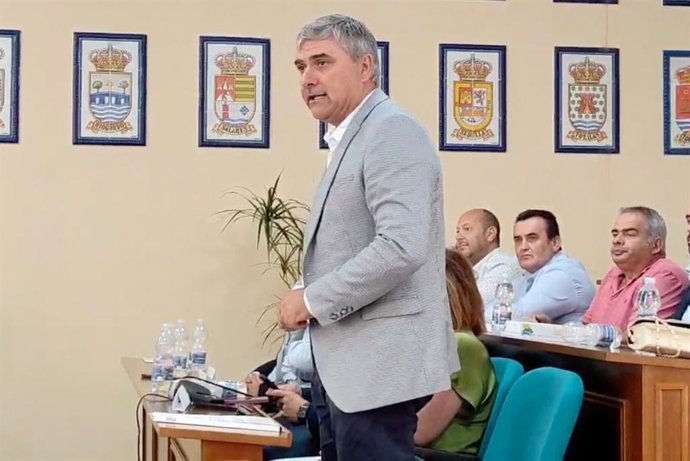 El portavoz del PSOE en la Mancomunidad Axarquía y alcalde de Almáchar, Antonio Yuste.