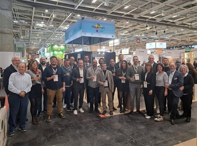 Representación de 20 bodegas de Baleares en la feria Wine Paris 2025.