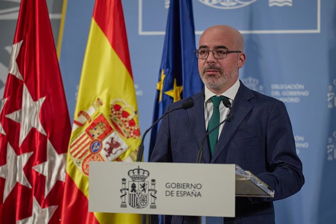 El delegado del Gobierno en la Comunidad de Madrid, Francisco Martín, durante una rueda de prensa, en la sede de la Delegación del Gobierno, a 10 de febrero de 2025, en Madrid (España). 