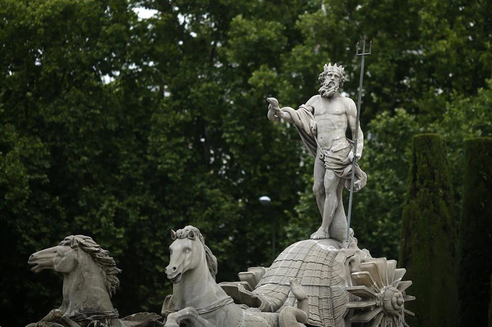 Archivo - Fuente de Neptuno