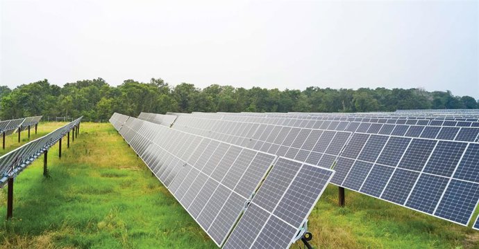 EDP entrega tres nuevos proyectos solares a Microsoft en Illinois y Texas.