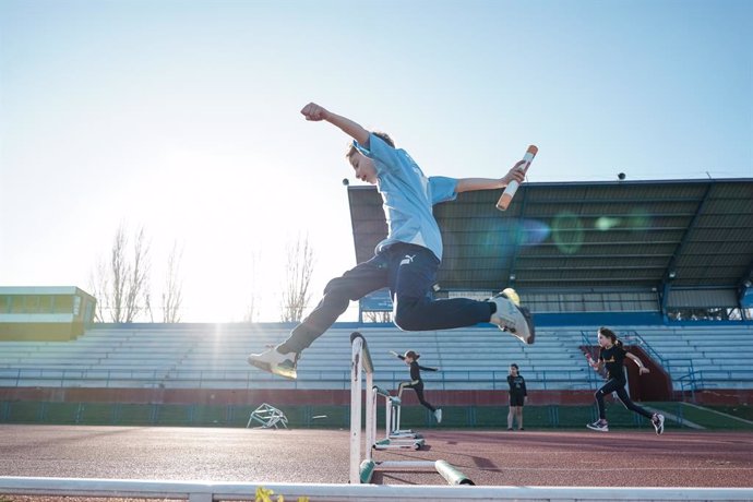 Archivo - La Real Federación Española de Atletismo (RFEA) lanza 'Athletics Factory' para fomentar el atletismo escolar y potenciar su enseñanza.