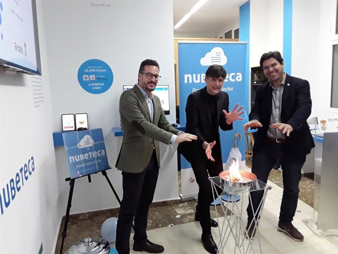 Inauguración en la Agencia Municipal de Lectura de Táliga del nuevo Espacio Nubeteca.