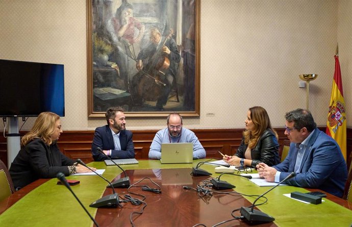 Reunión con la Secretaría de Estado de Energía