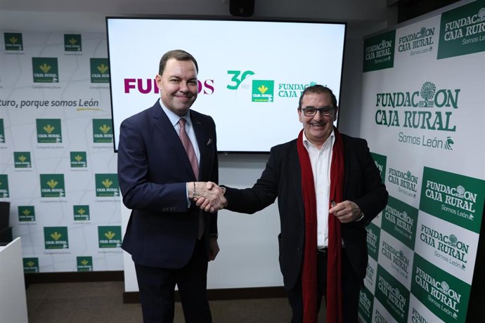 Presentación de la a programación cultural de la exposición 'Modernismo. Hacia la belleza del objeto cotidiano' de Casa Botines.