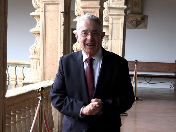 Archivo - El expresidente de Colombia Álvaro Uribe 