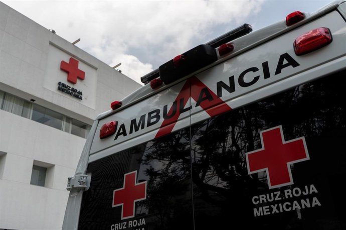 Archivo - Ambuancia en México (archivo)